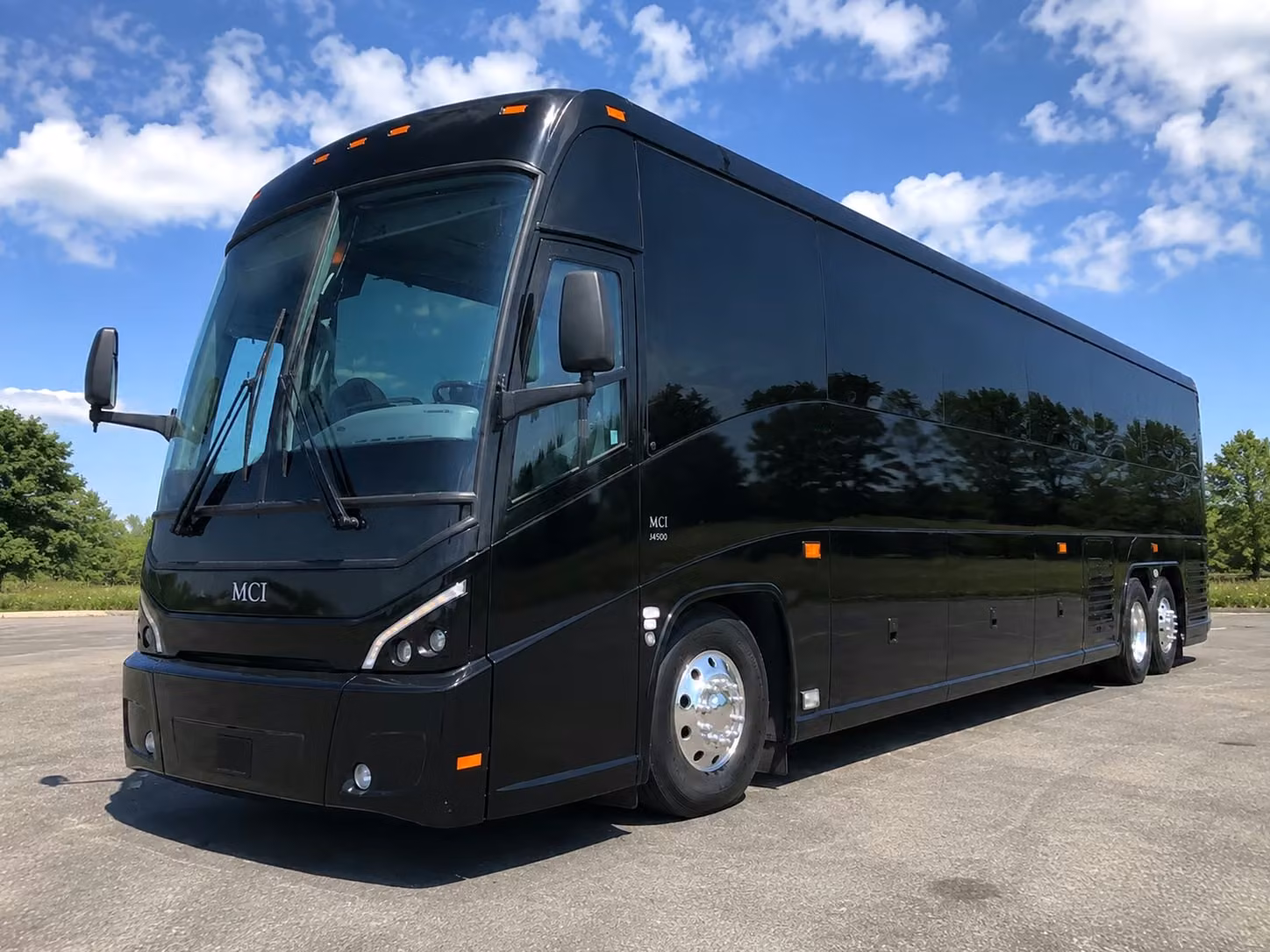 field trip transportation for roseville youth sports teams and academic competitions